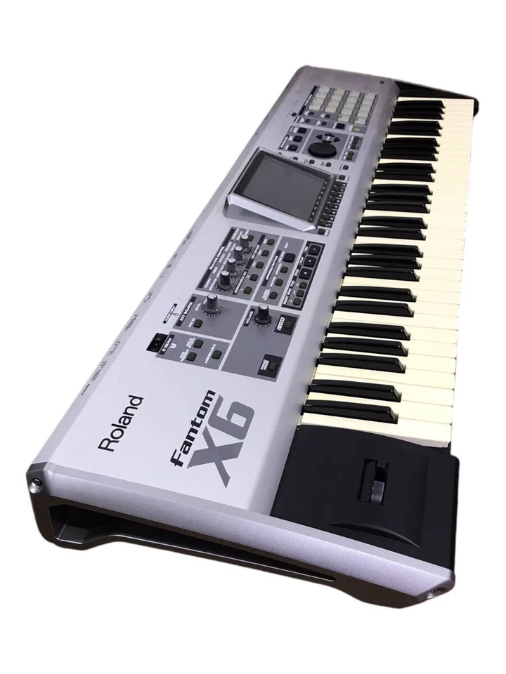 Roland Fantom X6 61 Keyboard Synthesizer with Carrying Case & Foot Pedal Tested - Image 3 of 4