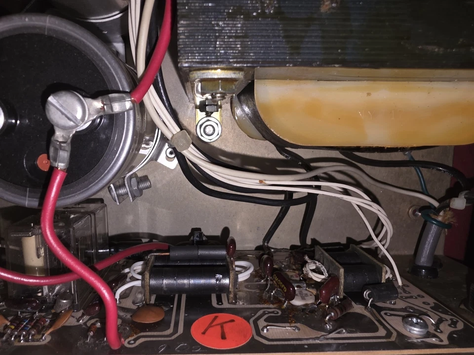 THE CRUSADER 125 BASE LINEAR AMPLIFIER - Image 3 of 4