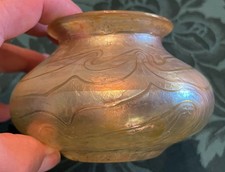 GREAT Art Nouveau Style Unsigned Loetz Heckert  Iridescent Gold Art Glass Vase