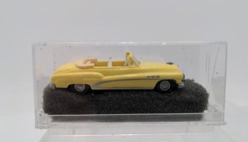 Coche convertible de plástico Revell 84702 HO praliné amarillo Buick descapotable | Zustand: New