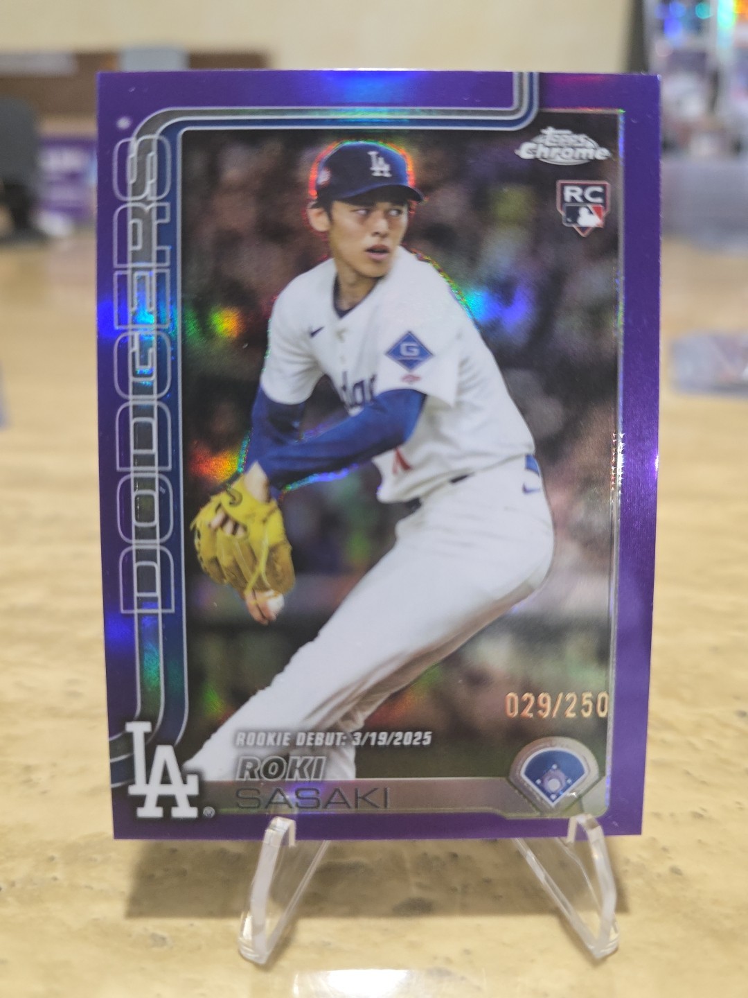 2025 Topps Chrome Update Roki Sasaki Rookie Debut Purple Refractor /250 Dodgers