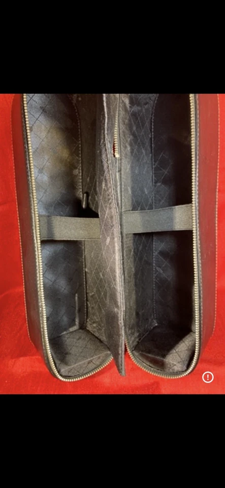 Fossil Executive Collection Leather Bag Black Wine Carrier Case Holds 2 Bottles - Image 4 of 4