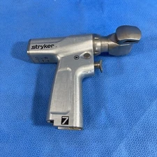 Stryker 7208 Sag Saw System 7 (scratches in working order)