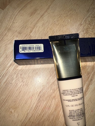Estee Lauder Futurist Hydra Rescue Moisturizing Makeup Shade 1W1 BONE NIB - Picture 4 of 4