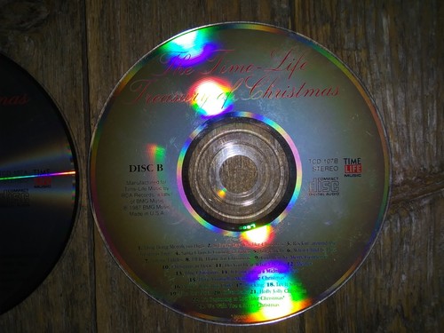 2-Disc Lot: 45-Songs Treasury of Christmas Joyful Holiday Music CDs by Time Life - Picture 3 of 4