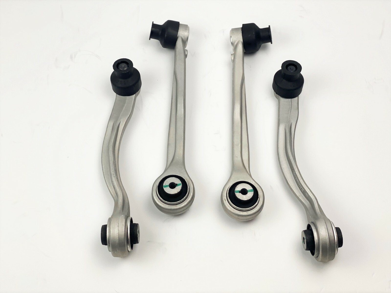 Bentley Bentayga Front Suspension Control Arms Set With Ball Joints