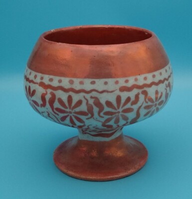 Hispano - Moresque Kupfer Glanz Kelch geformte Vase.