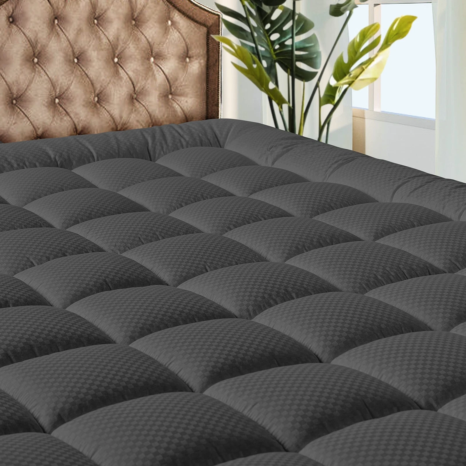 MATBEBY Bedding Quilted Fitted King Mattress Pad Cooling Breathable Fluffy So...