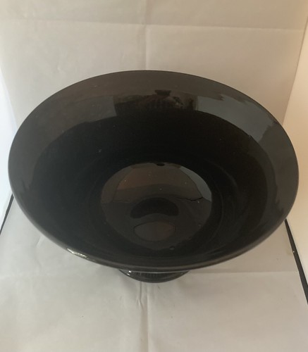 lg Black Glass Footed Bowl 11.25" Centerpiece Art Glass gray wisps unbranded 80s - Picture 12 of 14