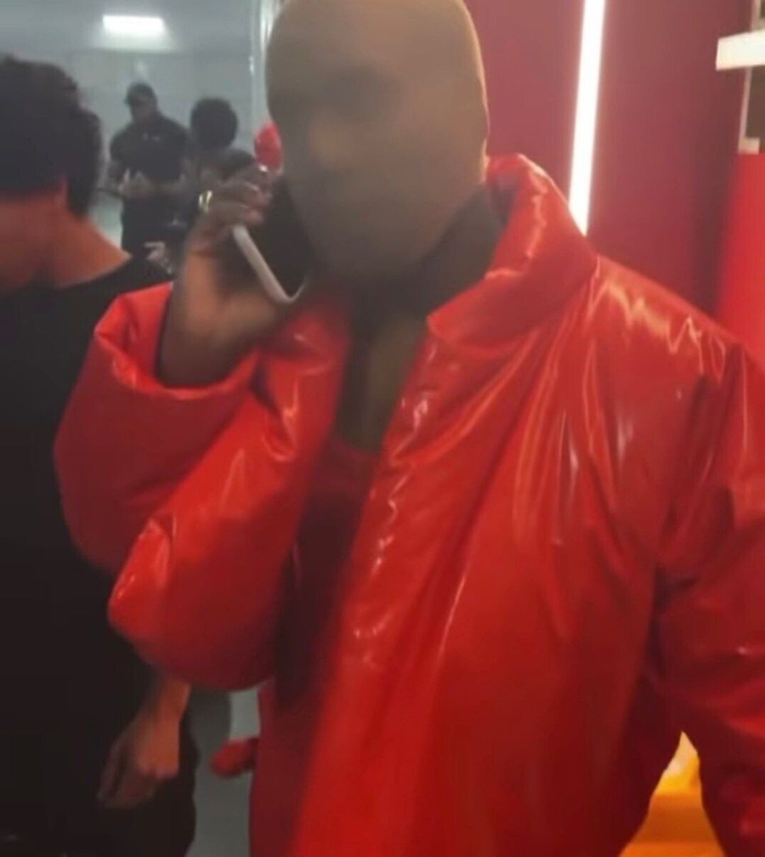 Yeezy x GAP YZY Kanye West Red Round Jacket 2021 Sz Large Yeezy x GAP YZY Kanye West Red Round Jacket 2021 Sz Large