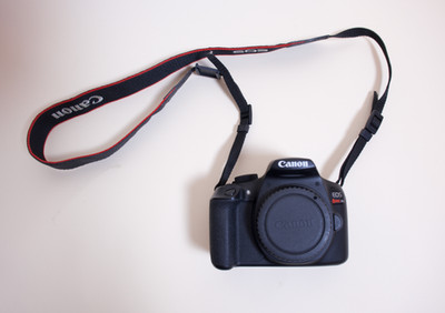 Canon EOS Rebel T6 DSLR Camera & 18-55mm Lens - Black