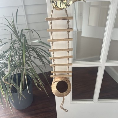 Natural Coconut Shell Bird Nest,Hanging Birds House,Parrots Hide Hut Habitat