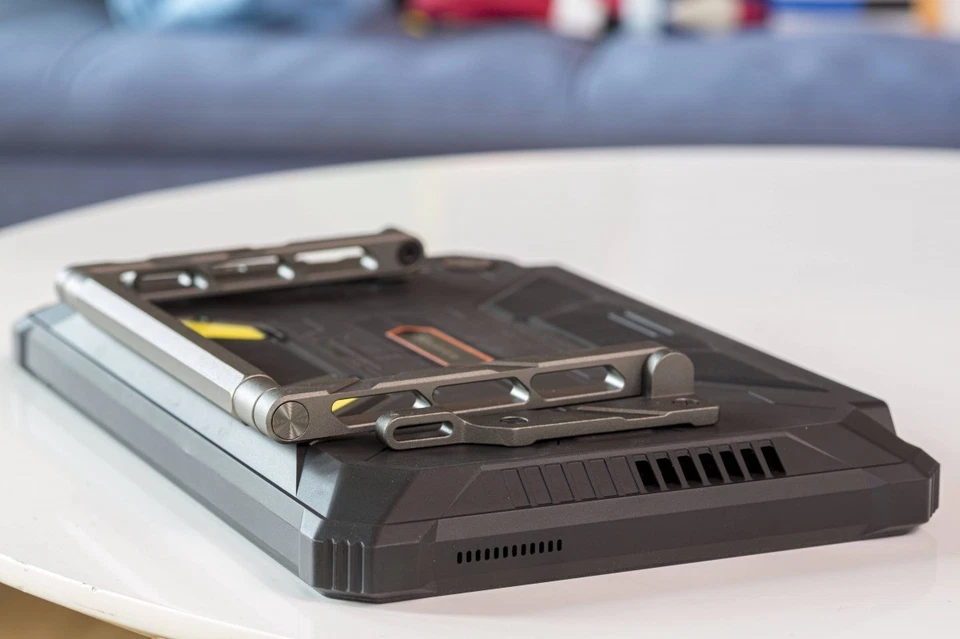 Blackview Active 12 Pro Table Octa Core Tablet mit integrierten Full HD Beamer - Bild 4 von 4