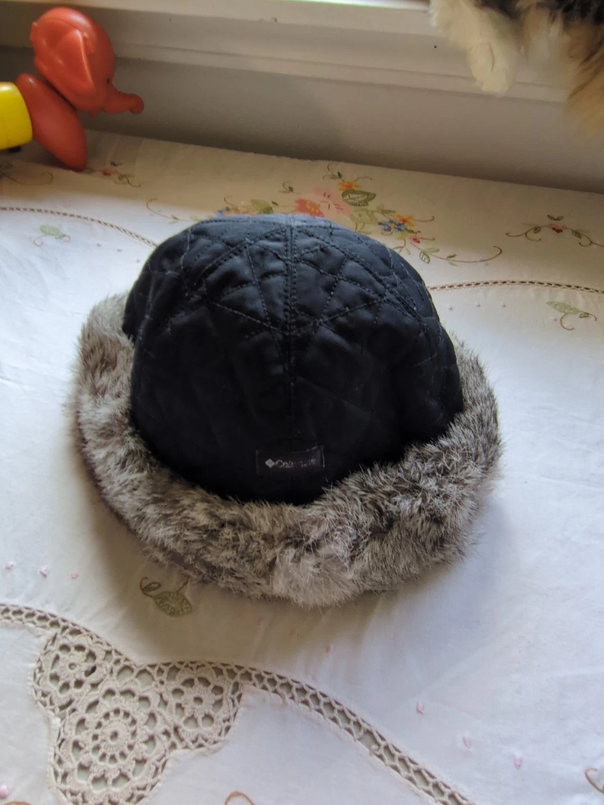 Columbia Quilted Fleece, Rabbit Fur Trim Hat, Black/ Gray, One Size, Women's