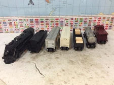 Lionel Train SET 1483WS - 2056 Steam Engine  5  Freight Cars O Gauge / 027