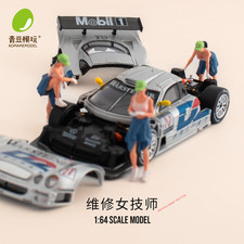 1:64 Scale Female Mechanic Micro Figure for Car Model Diorama, Repair Scene Prop