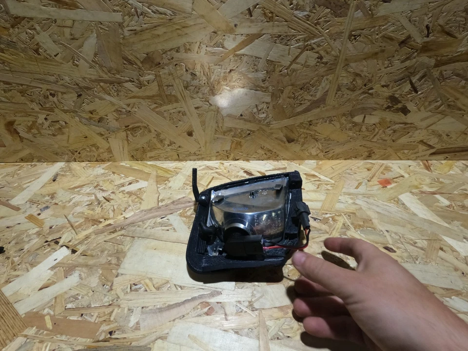 pareja pílotos intermitentes delanteros izquierdo derecho Nissan Terrano 2. - Immagine 3 di 4