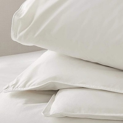 The White Company Europäische Daunen & Federn Bettdecke leichte Wärme US King 106 x 92 Zoll