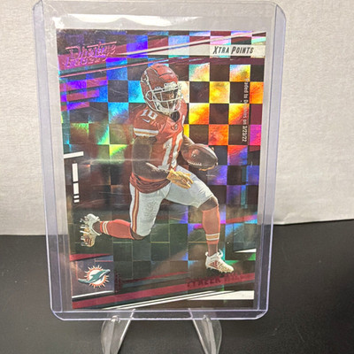 Panini 2022 Pink Premium #20/50 Prestige Xtra Points Tyreek Hill #144