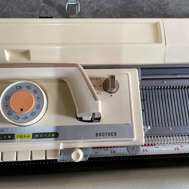 ☆ブラザー(brother) 編み機 ☆ KH-831 パリエ3 本物