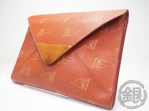 red envelope clutch bag