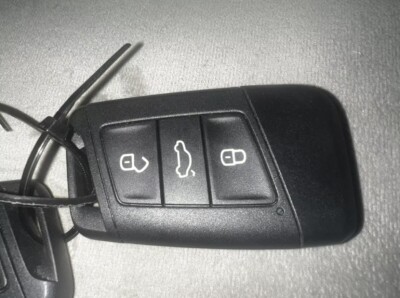 Genuine 3 Button Smart Key Fob 433MHz - Skoda Kodiaq, Superb 3V0.959.752  1 Key)