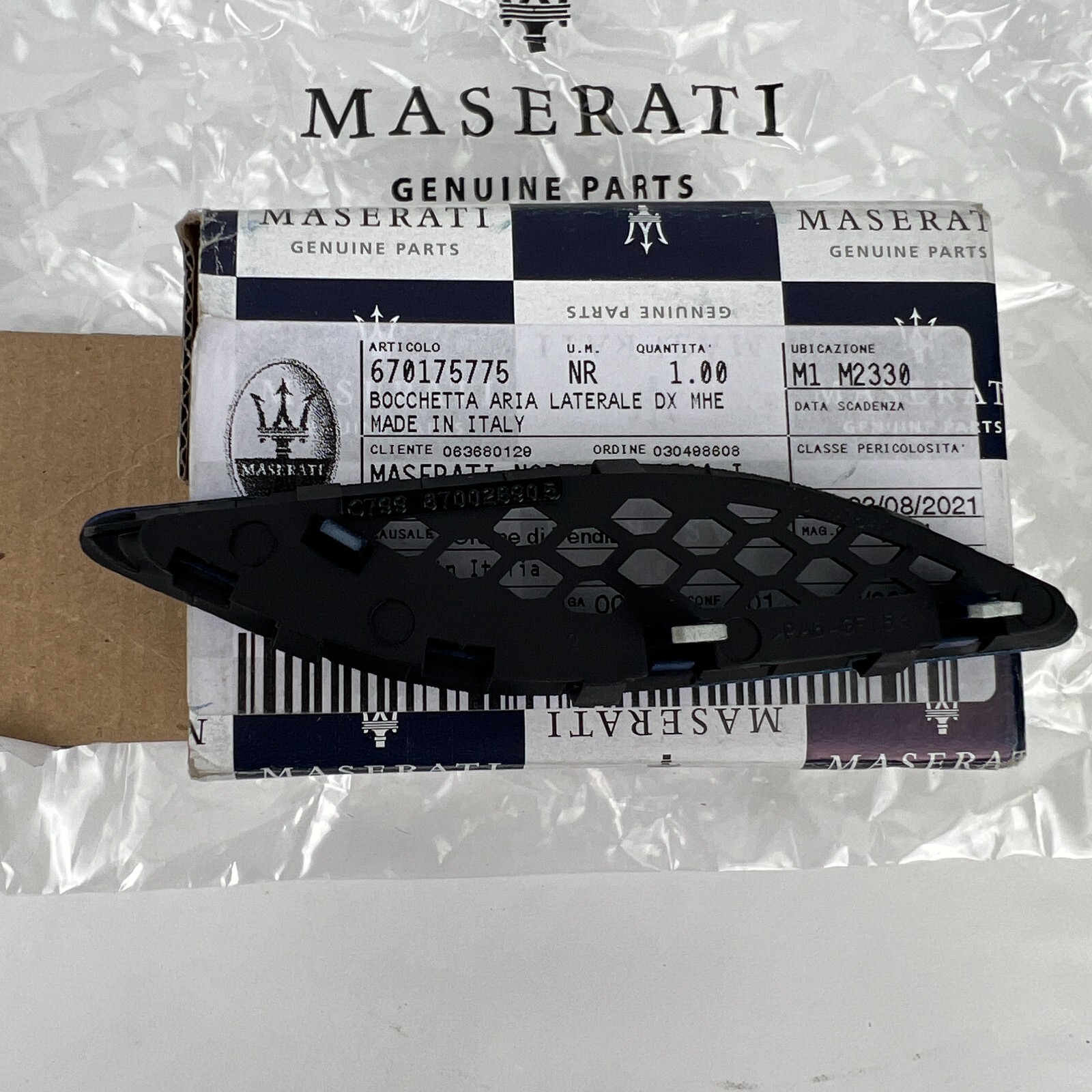 NEW OEM Maserati Right RH Lateral Air Vent Trim DX MHE 670175775 Blue