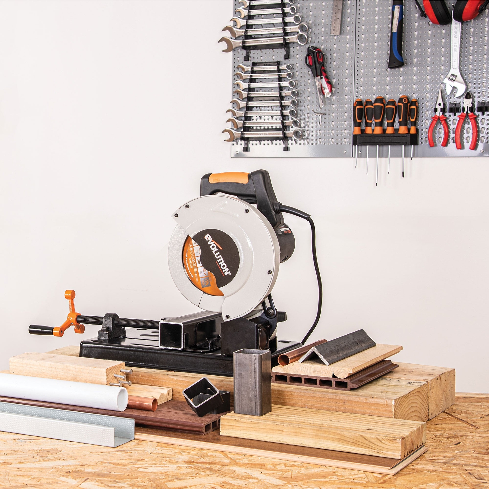 Evolution RAGE4 MultiMaterial Chop Saw (Refurbished) With 71/4 in