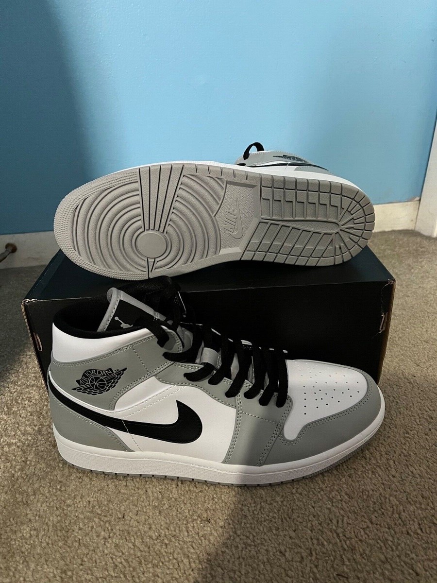 Size 10.5 - Jordan 1 Mid Light Smoke Gray 100% Authentic Size 10.5 - Jordan 1 Mid Light Smoke Gray 100% Authentic