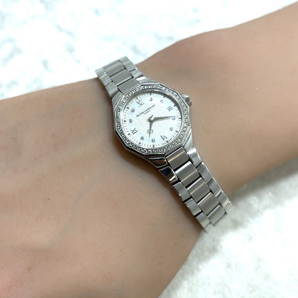 Baume & Mercier - Riviera 65506, Diamond Dial Quartz Woman's Watch