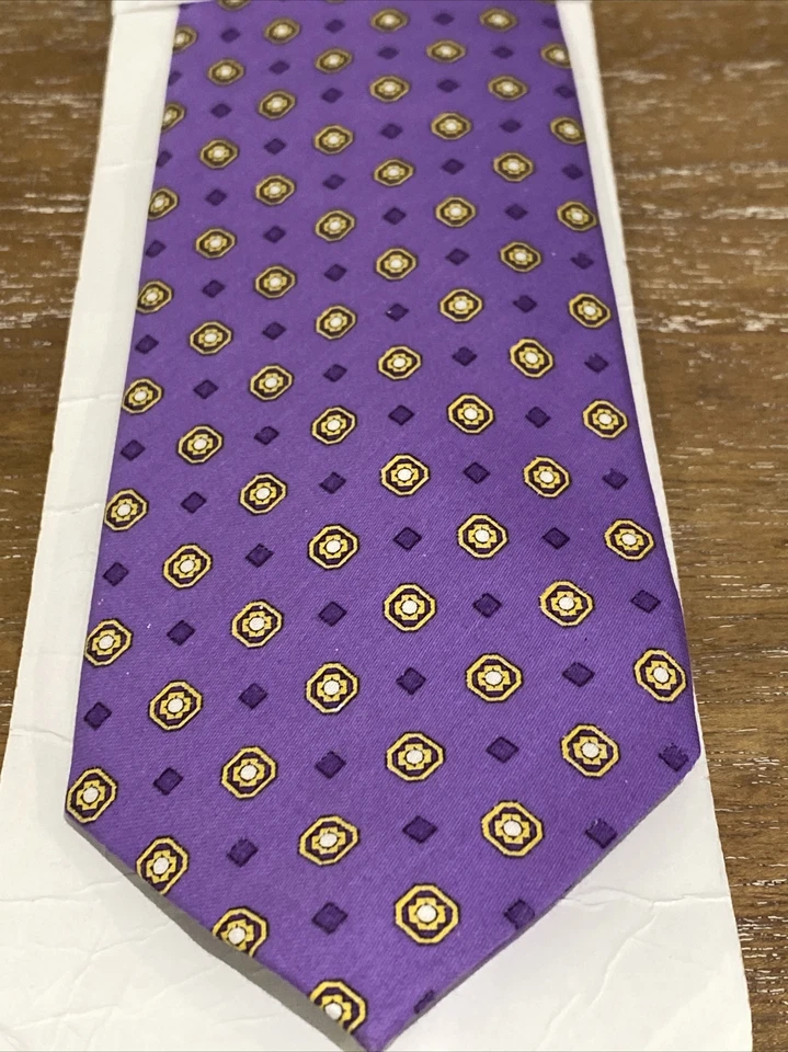 NUEVO Vestido Vince Camuto Hombres Algodón Púrpura y Dorado Diamante Corbata 3" Ancho Foto 2 de 4