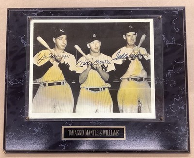 Joe DiMaggio , Mickey Mantle Ted Williams SIGNED Rare Photo Number