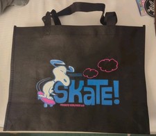 2026 SDCC COMIC CON BOOTH EXCLUSIVE PEANUTS TOTE BAG SNOOPY SKATE