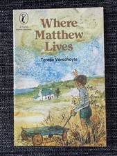 Where Matthew Lives - Teresa Verschoyle - Young Puffin PS940 1977 1st Edition