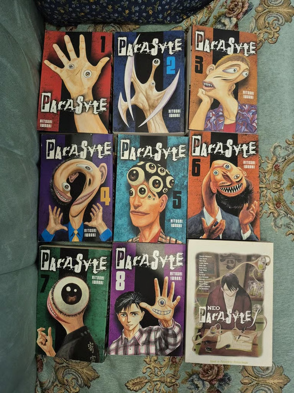 Parasyte Volumes 1–8 (Complete Series) – Kodansha Comics English Manga
