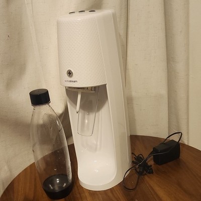 SodaStream Fizzi One Touch Electric Soda Maker White w/ Bottle & Adapter