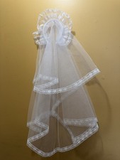 Vintage FIRST COMMUNION VEIL - Girls Headpiece Lace Tulle