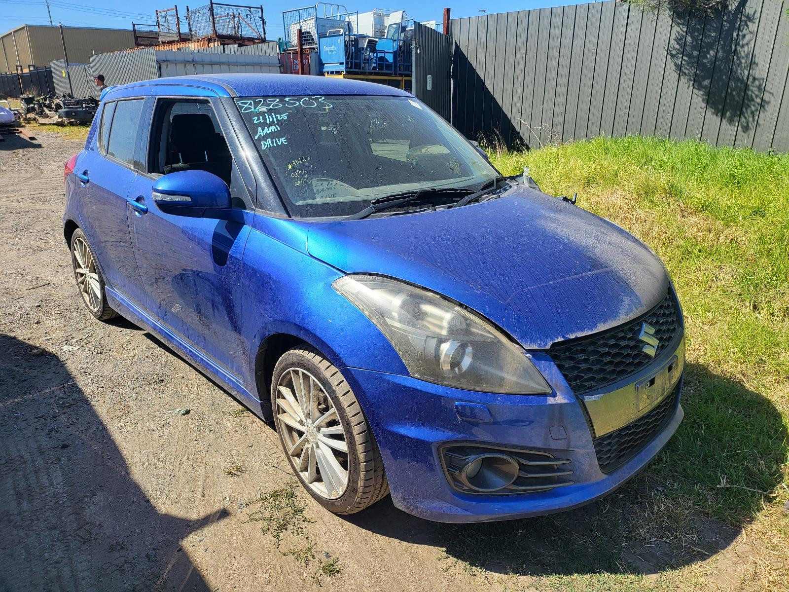 Suzuki Swift Right Rear Door 1/4 Glass FZ 08/2010-03/2017 - thumbnail 5