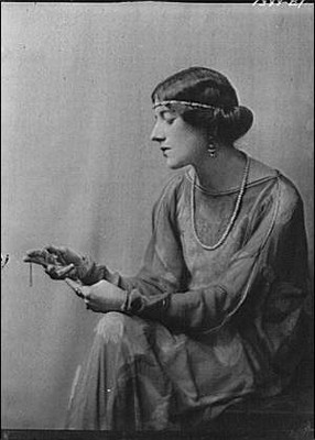 Photo:Coomarasumay,Ananda,Mrs Ratan Devi,musicians,women,clothing,c,Arnold