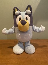Bluey Dance and Play 13 Animated Plush Over 55 Phrases and Songs