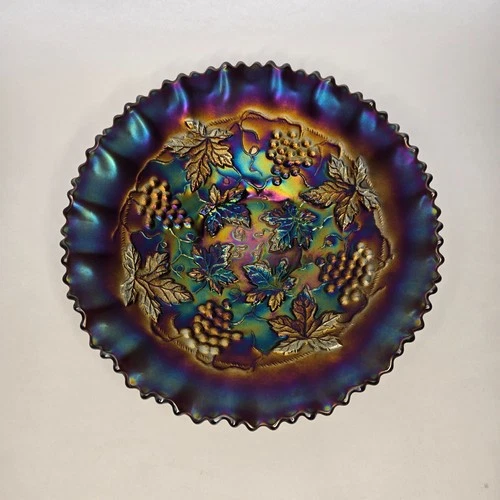 Northwood Carnival Glass Bowl Electric Purple Grape and Cable Antique Early 1900