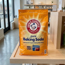 Arm & Hammer Pure Baking Soda 13.5 lbs