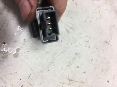 23 Kawasaki ZX 10 1000 ZX10R ZX1000 R Ninja electrical relay unit