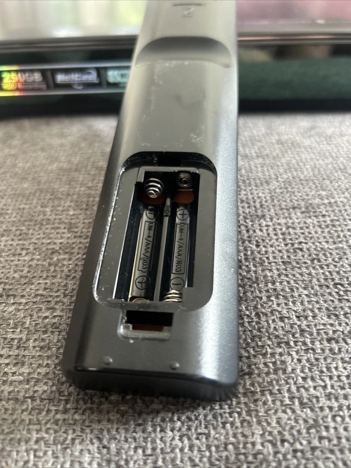 LG HR698D 3D Blu Ray Player 250GB HDD Recorder w/Remote PAL 4 REG B - Image 4 of 4