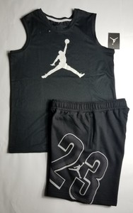 nike fleece shorts outfit