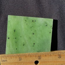 siberian-jade-glowing-imperial-greenfine-slab-3404-grams-170-carats-russia