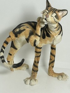 Country Artists Cat Figurines | eBay