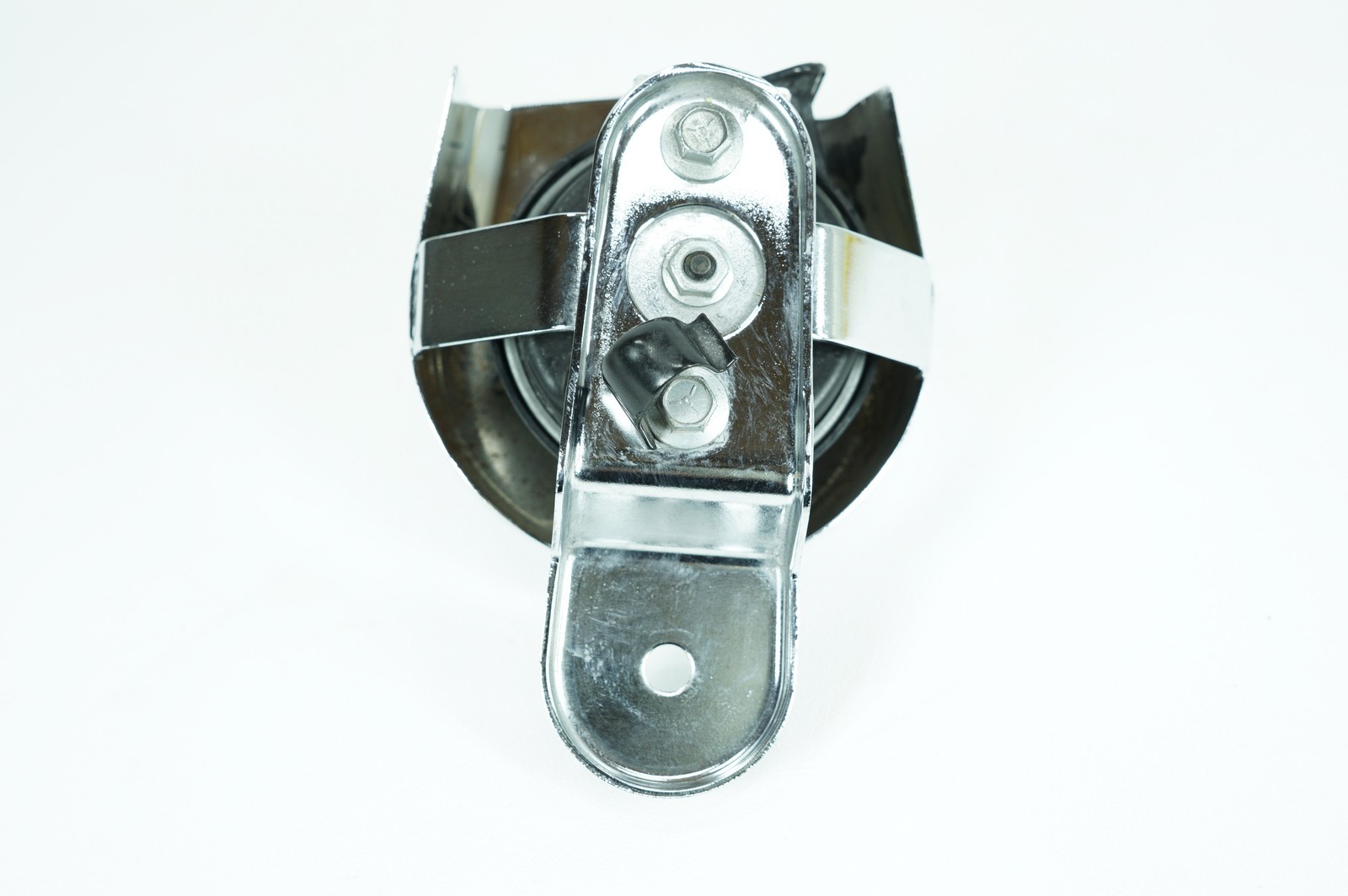 2009 Harley Softail FLSTC Heritage Classic OEM Horn Signal Klaxon Chrome Cover