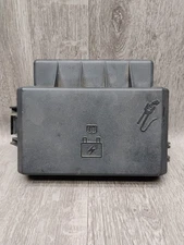 2005-2007 Chrysler 300 Dodge Charger Under Hood Fuse Relay Box Cover Lid Black