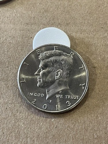 2013 P KENNEDY HALF DOLLAR-Nice Rim- Free Shipping